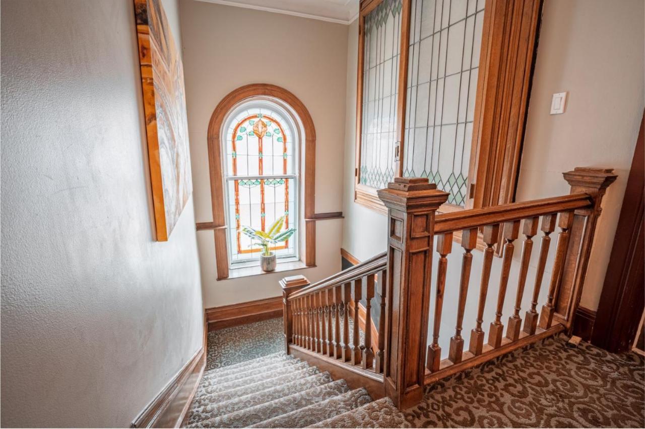 Hotel De Paris Montreal Ngoại thất bức ảnh