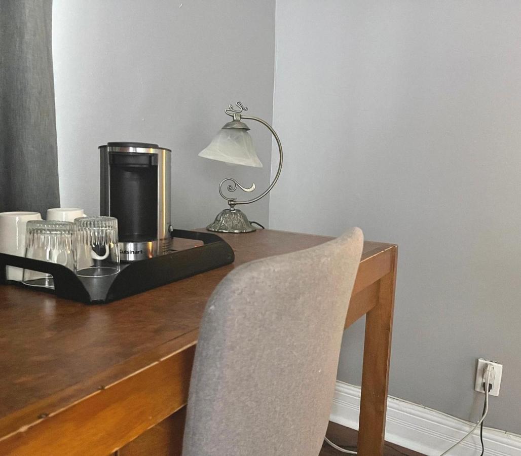 Hotel De Paris Montreal Ngoại thất bức ảnh